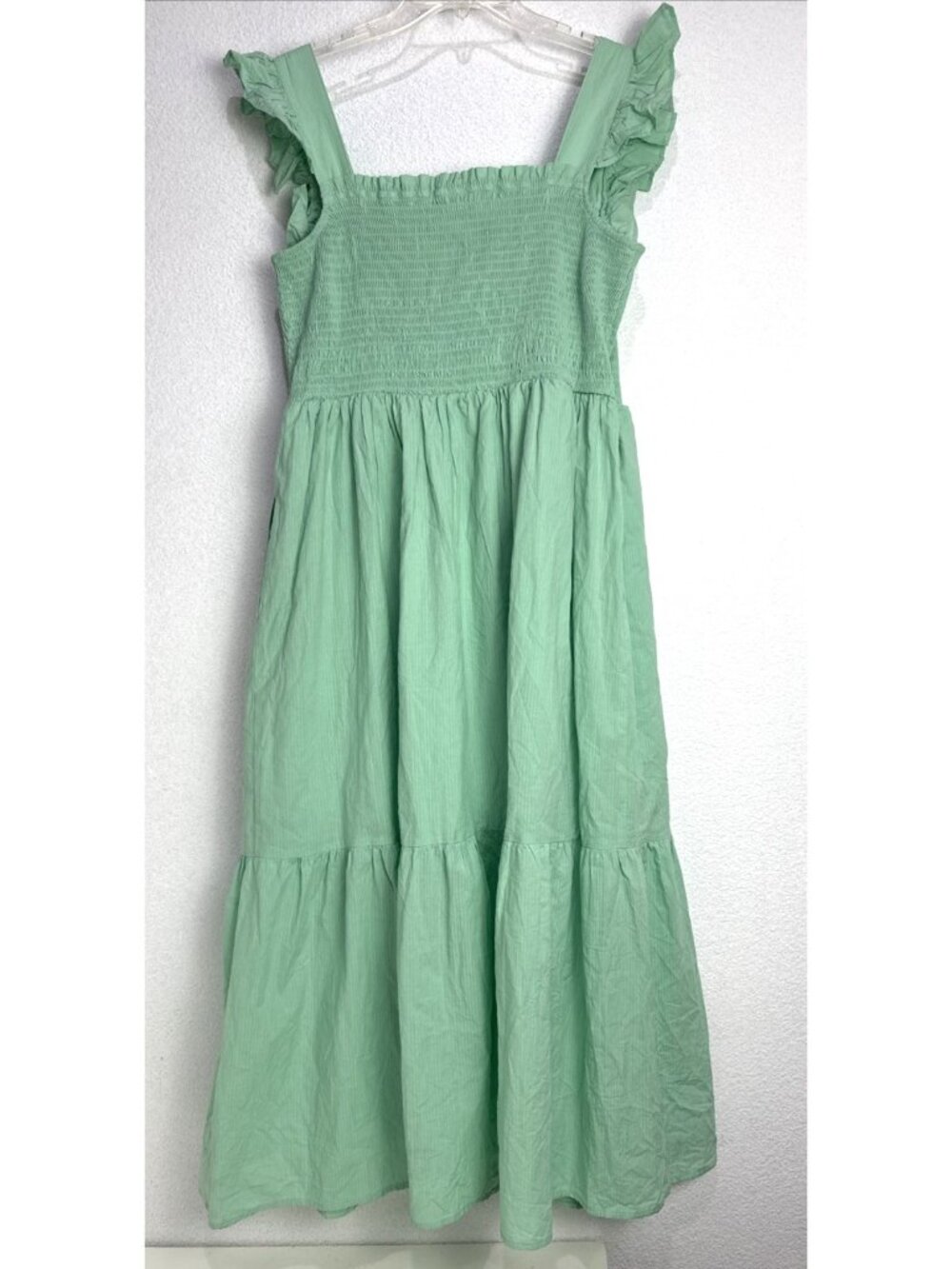 On 34th Light Green Smocked Ruffle Sleeve Midi Sun Dress Womens Size 0X 14/16 - Picture 8 of 12